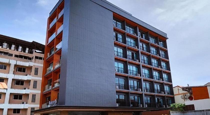 Butterfly Hotel Betong Ban Komo Sip Paet Exterior foto
